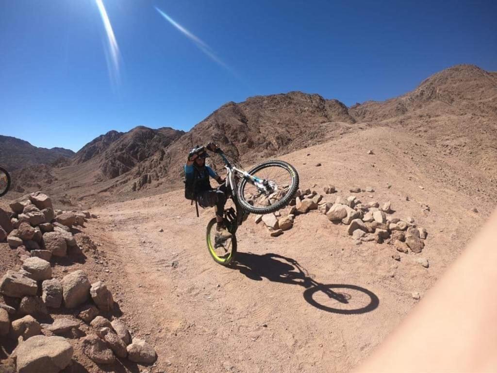 Auberge de jeunesse Sebaii Camp السباعى كامب شاطئ الترابين بجوار ويت بالس à Nuweiba` Extérieur photo