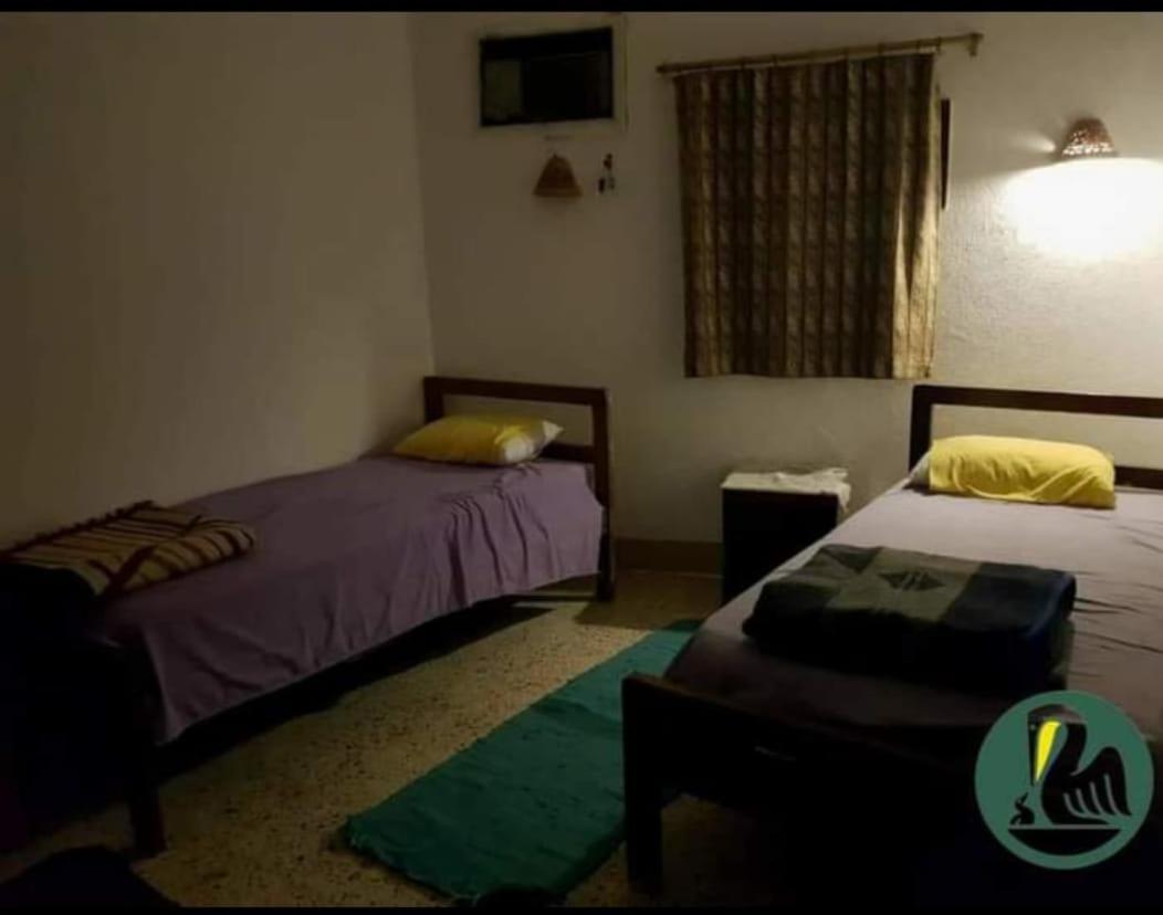 Auberge de jeunesse Sebaii Camp السباعى كامب شاطئ الترابين بجوار ويت بالس à Nuweiba` Extérieur photo